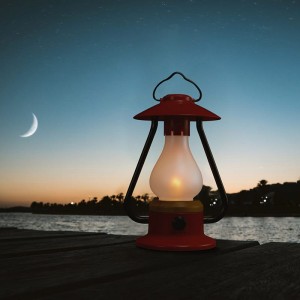 Retro la qaadi karo dib loo buuxin karo oo la qurxiyey oo la qurxiyey faynuus miis ololaya oo loogu talagalay nolosha madadaalada bannaanka/gudaha (ikhtiyaar ku hadla bluetooth)