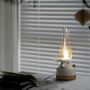 Portable LED Liicht & 360 ° Sound Musek Lantern mat drahtlose Bluetooth Lautsprecher